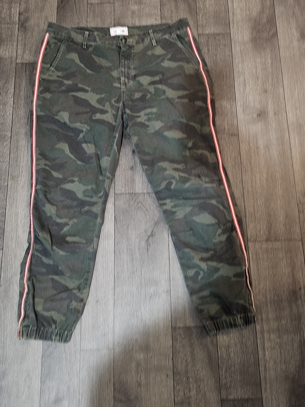 Sundry Camo Zip Joggers Pants with Side Stripe Size 30{Bx21}